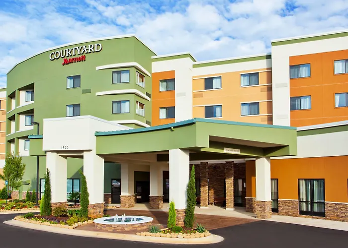 Courtyard By Marriott Columbus Phenix City